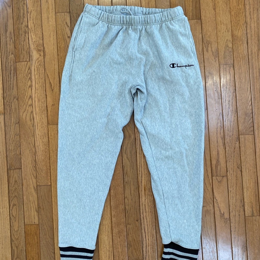 Champion Men’s Large Gray Jogger Sweatpants